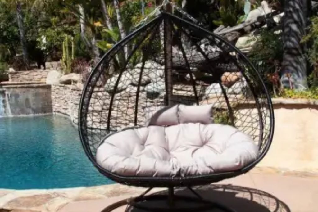 Sofa-clearance
