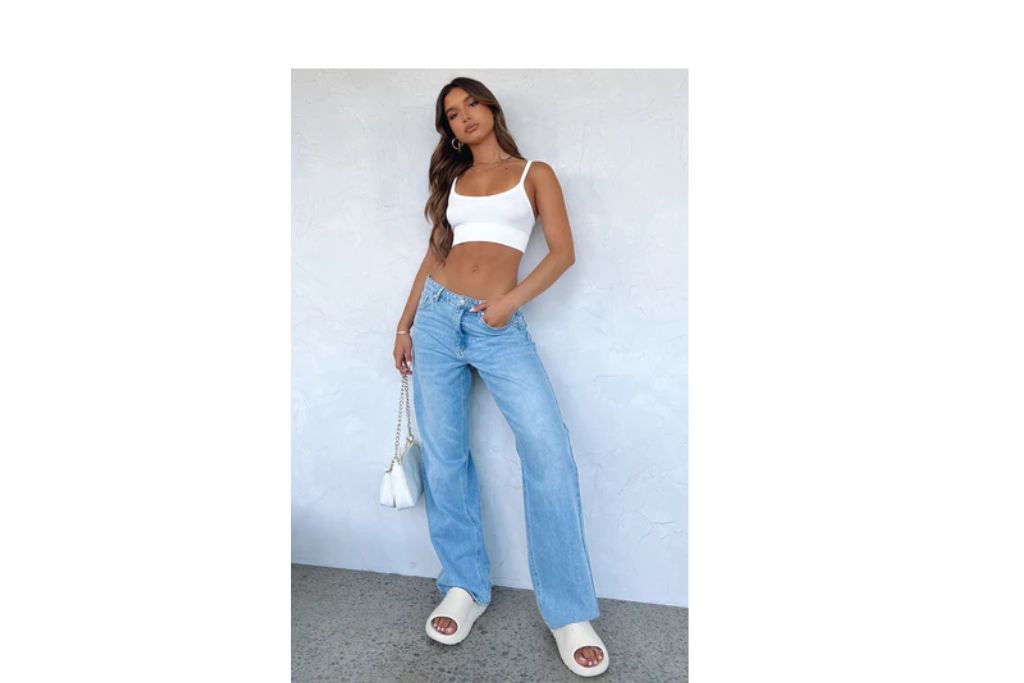 whitefoxboutique Review {2023}: Is whitefoxboutique.com licit or a Scam?