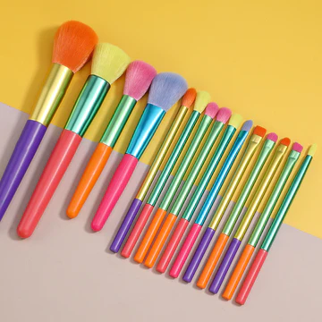 friendandessentials Review {2024}: Is friendandessentials.com Legit or a Scam?