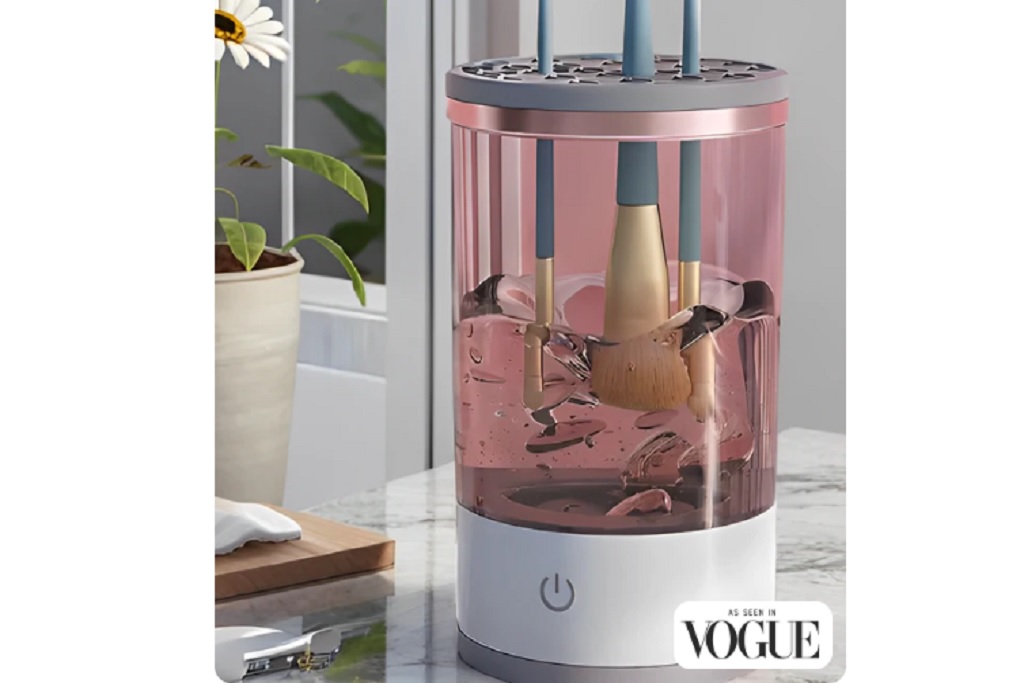 The cozy luna brush cleaner